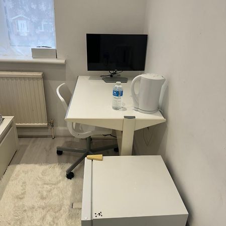Single Room Canvey Island Dış mekan fotoğraf
