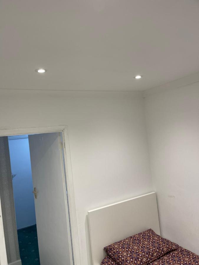 Single Room Canvey Island Dış mekan fotoğraf